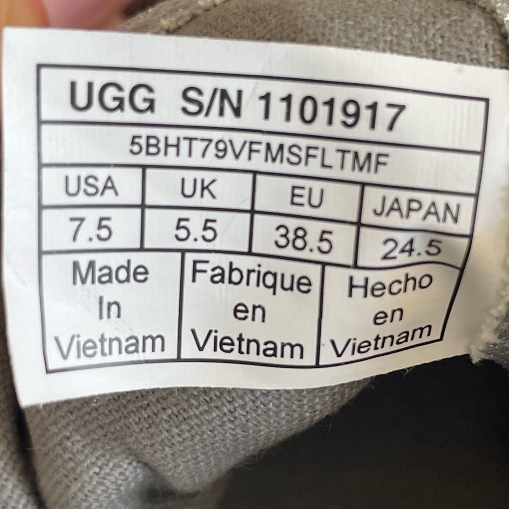 Silver Ugg Sneakers Gem